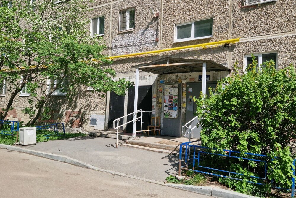 Екатеринбург, ул. 40-летия Комсомола, 26 (ЖБИ) - фото квартиры (3)