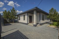 к.п. Зеленые кварталы, ул. Яблоневая,   (городской округ Белоярский, п. Рассоха) - фото дома