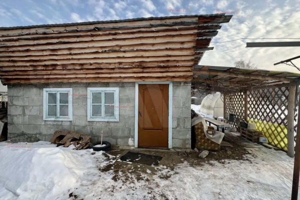 д. Поварня, ул. Октябрьская, 17а (городской округ Белоярский) - фото дома (1)