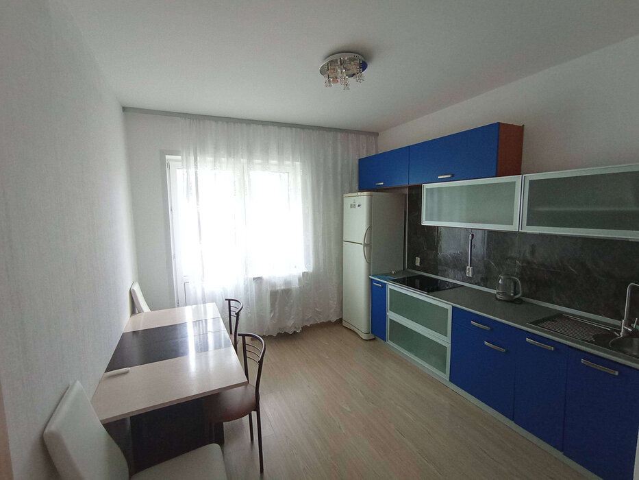 Екатеринбург, ул. Академика Сахарова, 31б (Академический) - фото квартиры (1)