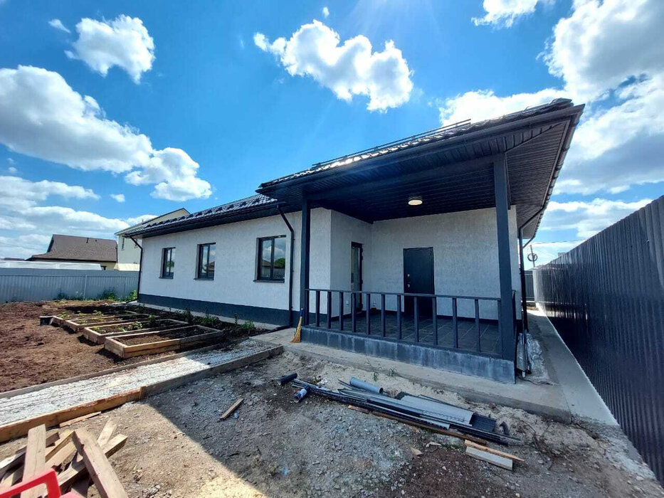 п. Рассоха, ул. Мирная,   (городской округ Белоярский) - фото дома (2)