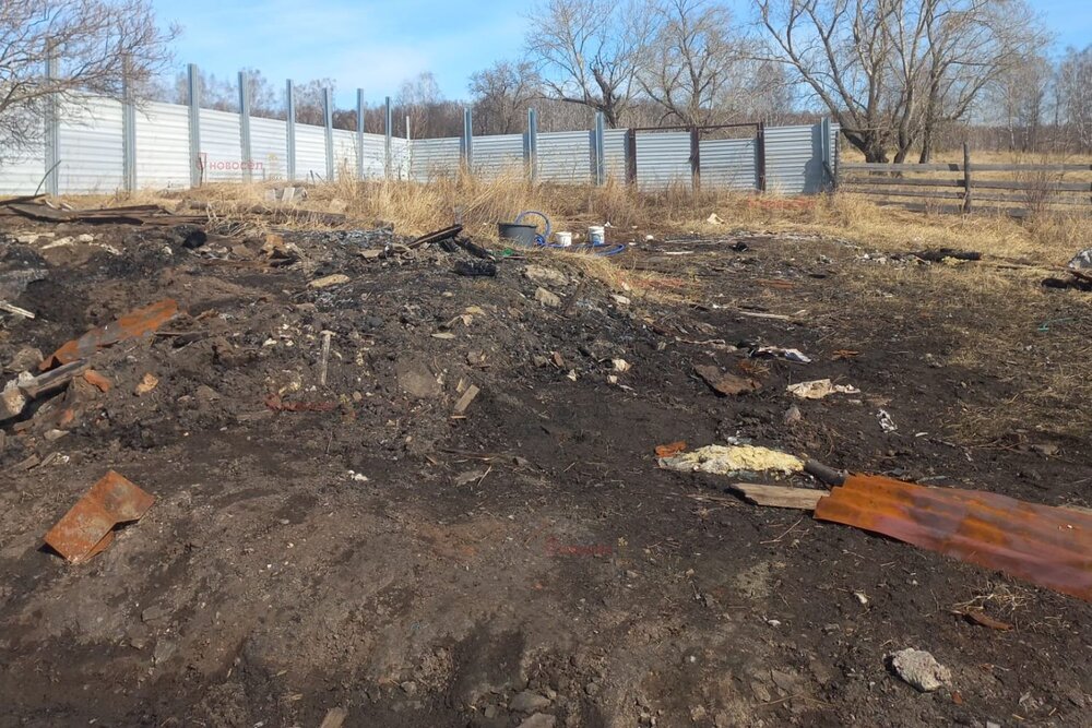 с. Троицкое, ул. Набережная, 38 (городской округ Богданович) - фото земельного участка (5)