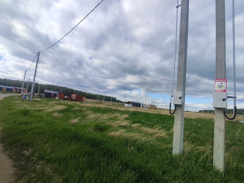 г. Арамиль, ДНП Грин  ул. Весенняя (городской округ Арамильский) - фото земельного участка (3)
