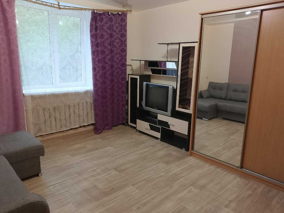 Екатеринбург, ул. Братская, 4 (Вторчермет) - фото комнаты (4)