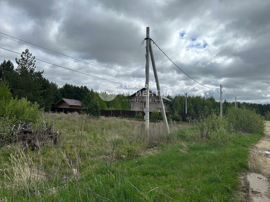 п. Гагарский, ул. 6-ая Парковая, 20 (городской округ Белоярский) - фото земельного участка (3)
