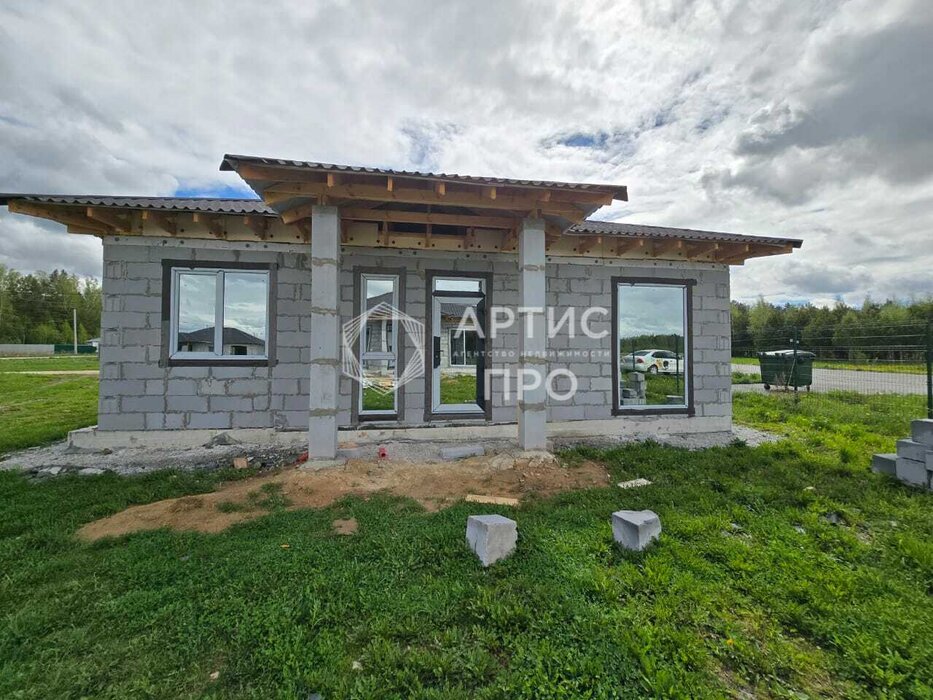 п. Сарапулка, ул. Радужная, 63В (городской округ Березовский) - фото дома (1)