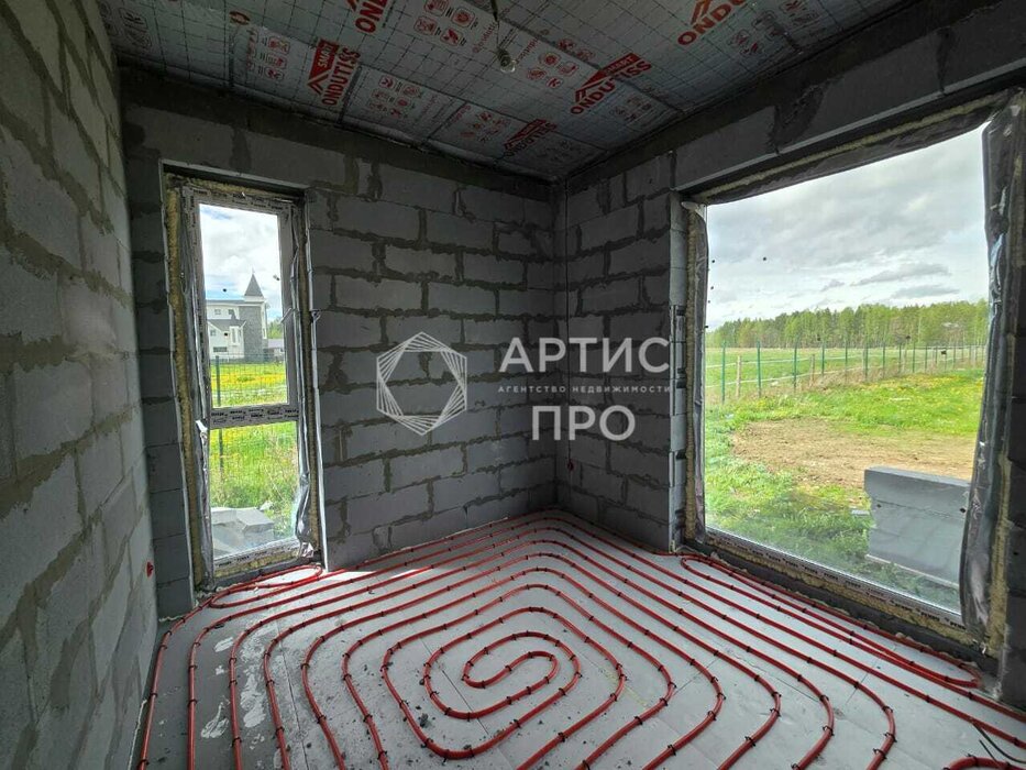 п. Сарапулка, ул. Радужная, 63В (городской округ Березовский) - фото дома (6)
