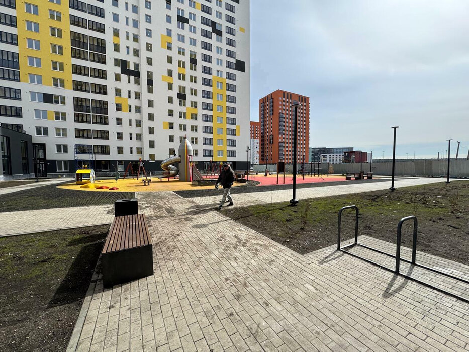 Екатеринбург, ул. Академика Ландау, 41 (Академический) - фото квартиры (2)