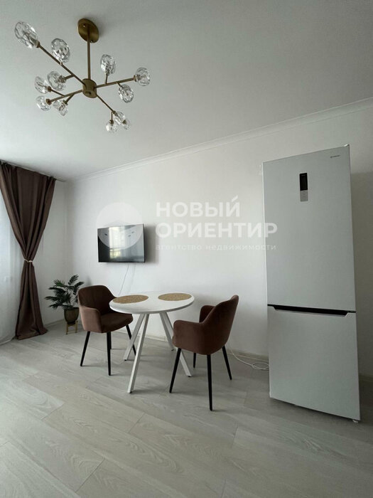 Екатеринбург, ул. Академика Парина, 37а (Академический) - фото квартиры (6)