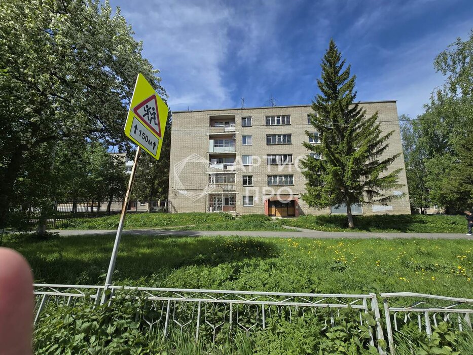 Екатеринбург, ул. Мурзинская, 32 (Калиновский) - фото комнаты (1)