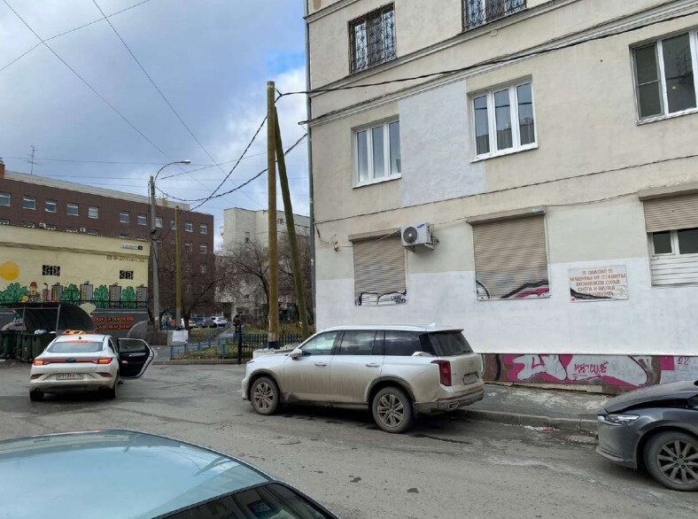Екатеринбург, ул. Воеводина, 4 (Центр) - фото квартиры (3)