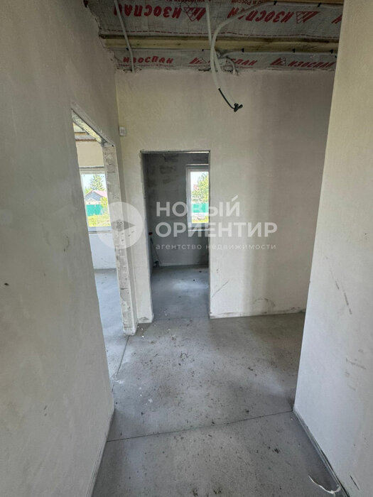 п. Большой Исток, ул. Специалистов,   (городской округ Сысертский) - фото дома (8)