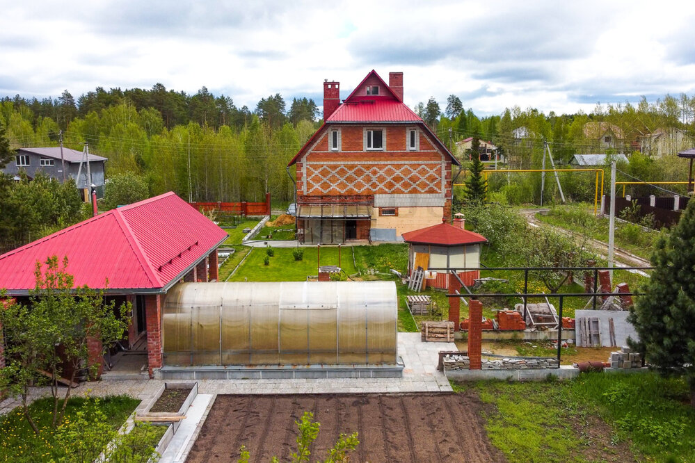 г. Асбест, ул. Новоселов, 27 (городской округ Асбестовский) - фото дома (7)