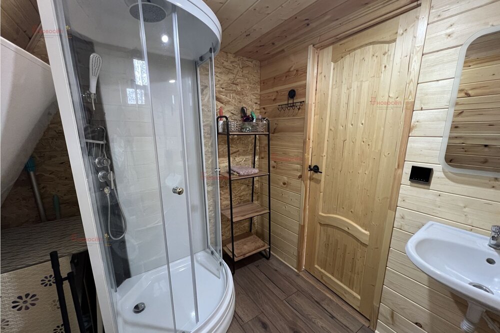 поселок городского типа Белоярский, ул. Березовая, 6Б (городской округ Белоярский) - фото дома (7)