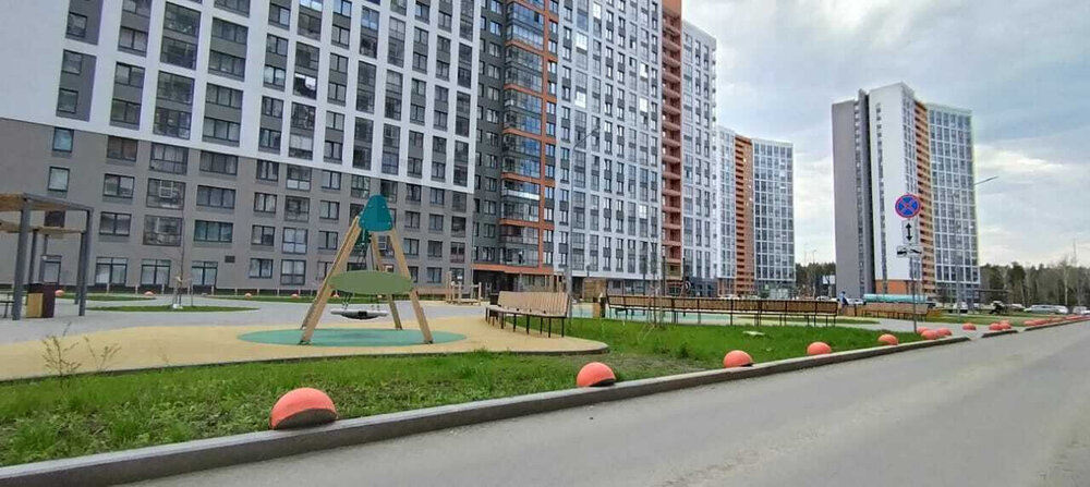 Екатеринбург, ул. микрорайон Светлый, 8 (Уктус) - фото квартиры (1)