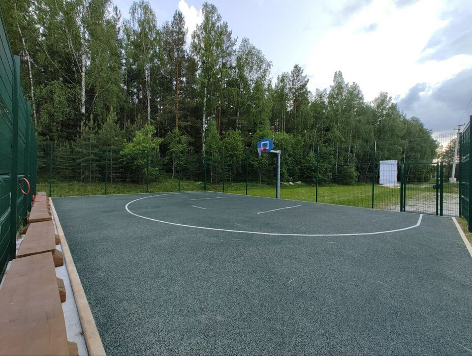 п. Мурзинка (г.о. Среднеуральский), ул. Сапфировая, 5 (городской округ Среднеуральск) - фото земельного участка (7)