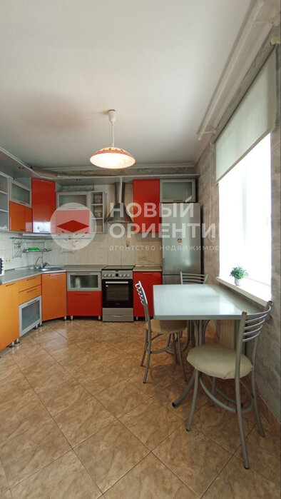 Екатеринбург, ул. Ясная, 35 (Горный щит) - фото квартиры (3)