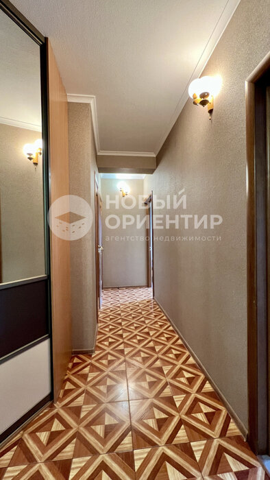 Екатеринбург, ул. Ясная, 35 (Горный щит) - фото квартиры (5)