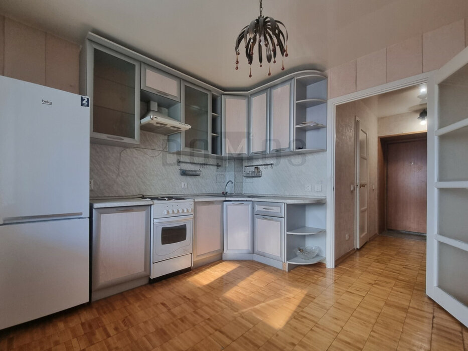Екатеринбург, ул. Авиационная, 61 корп. 1 (Автовокзал) - фото квартиры (1)