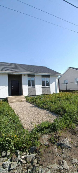 п. Бобровский, ул. Совхозная, 4/1 (городской округ Сысертский) - фото дома (1)