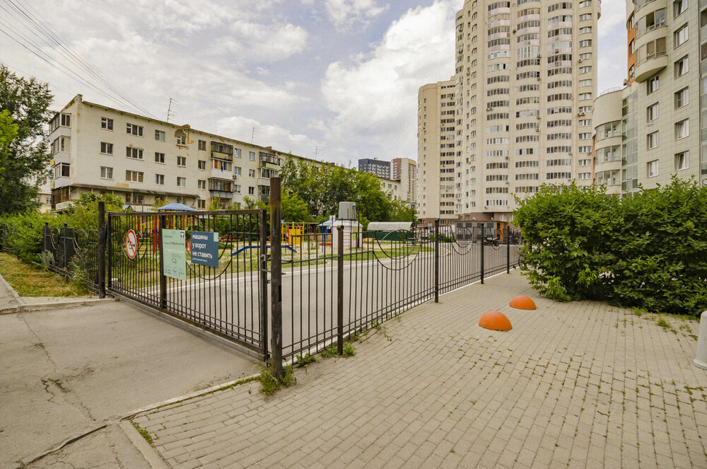 Екатеринбург, ул. Луганская, 6 (Автовокзал) - фото квартиры (2)