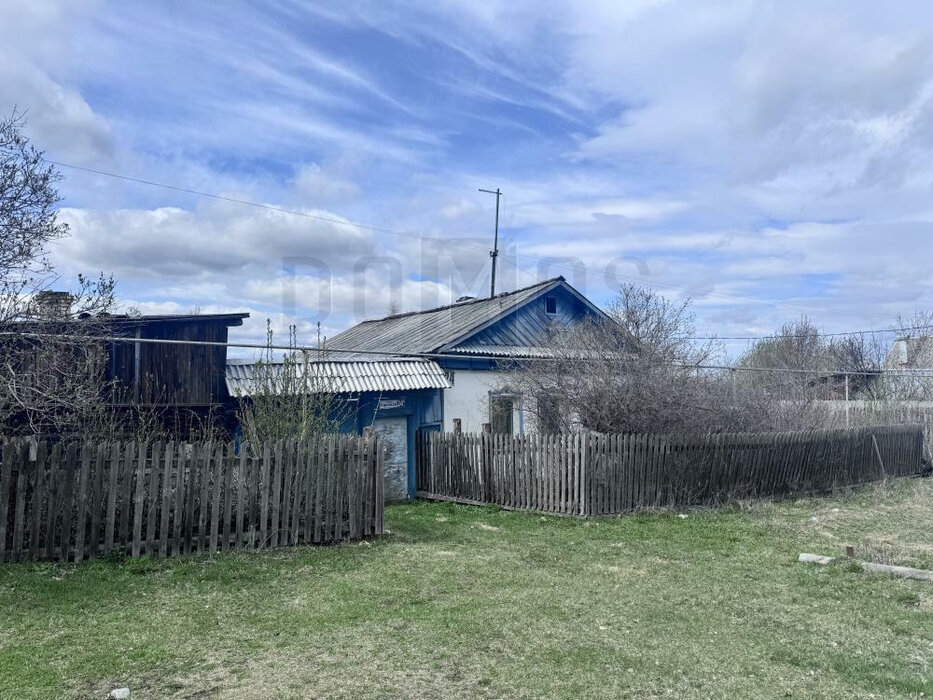 п. Монетный, ул. Горняков, 24а (городской округ Березовский) - фото дома (1)