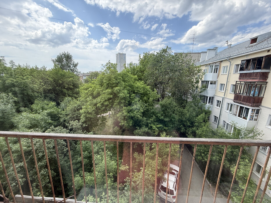 Екатеринбург, ул. Короленко, 10А (Центр) - фото квартиры (3)
