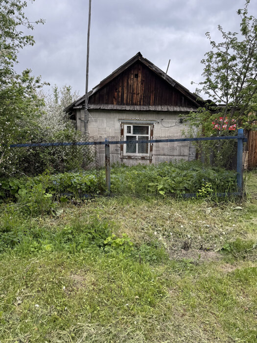 д. Космакова, ул. Октябрьская, 4 (городской округ Сысертский) - фото дома (2)
