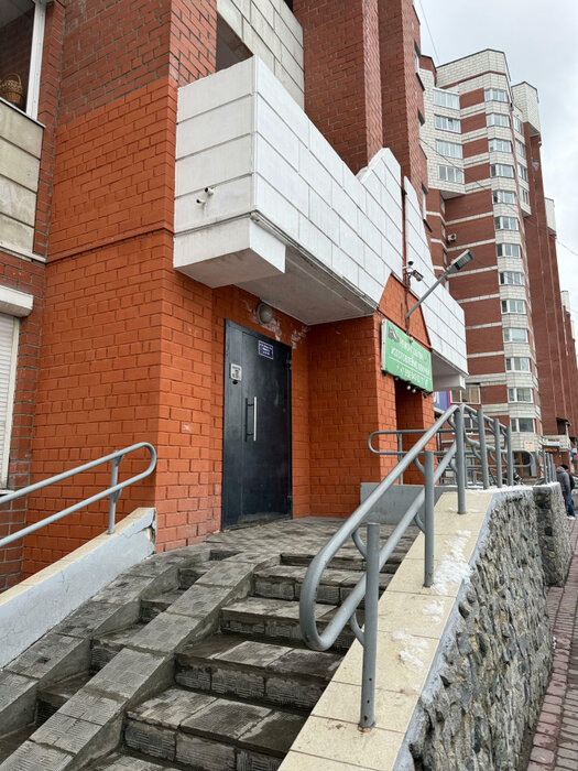 Екатеринбург, ул. Академика Шварца, 10/1 (Ботанический) - фото квартиры (1)