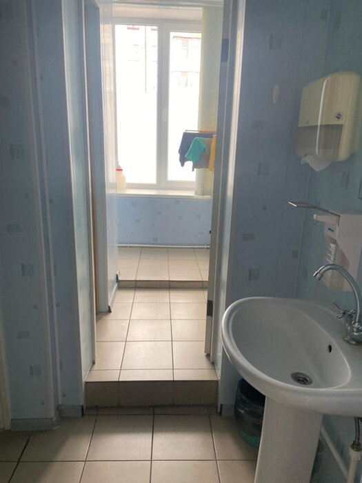 г. Волчанск, ул. Социалистическая, 2 (городской округ Волчанский) - фото торговой площади (5)
