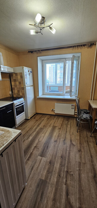 Екатеринбург, ул. Авиационная, 63к1 (Автовокзал) - фото квартиры (6)