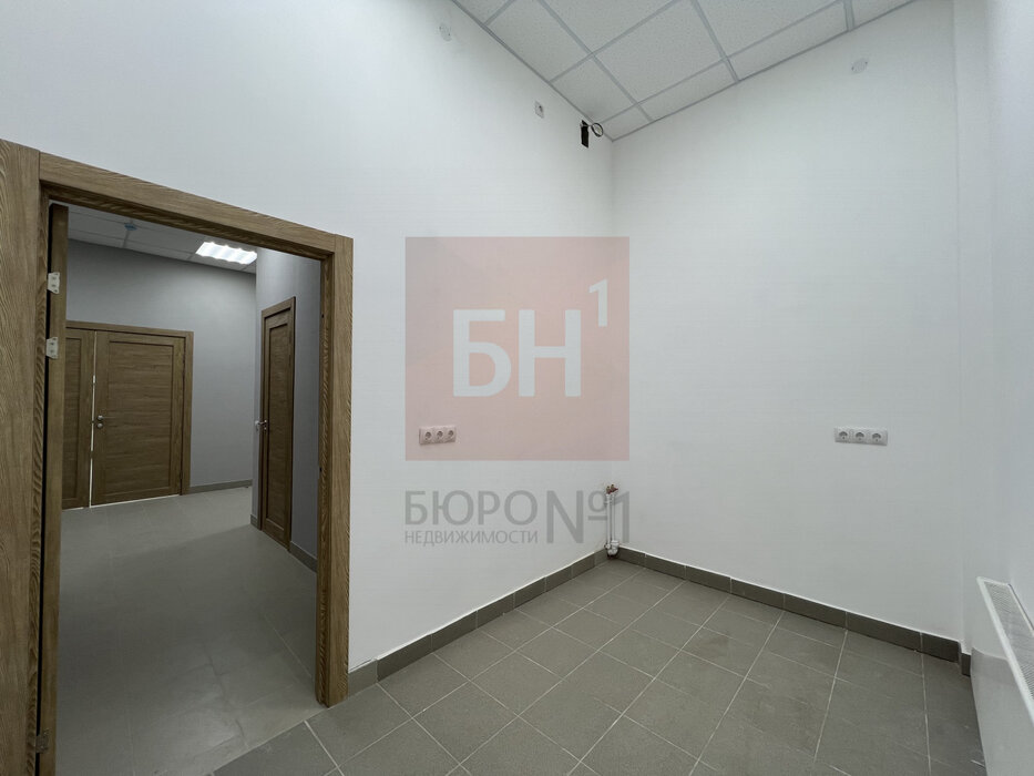 Екатеринбург, ул. Громова, 30 - фото торговой площади (5)