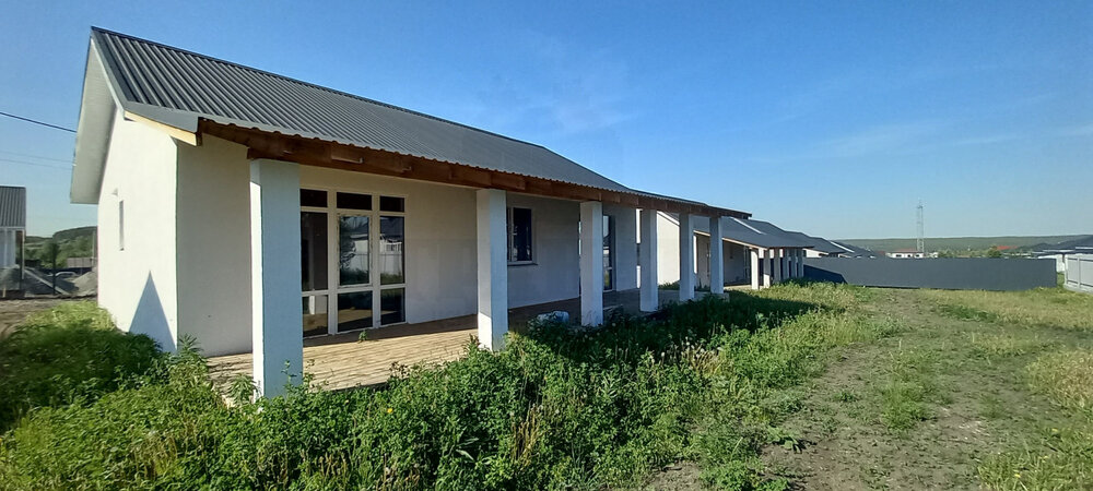 п. Бобровский, ул. Тургенева,   (городской округ Сысертский) - фото дома (3)