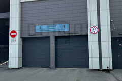 Екатеринбург, ул. Азина, 25 (Центр) - фото гаража