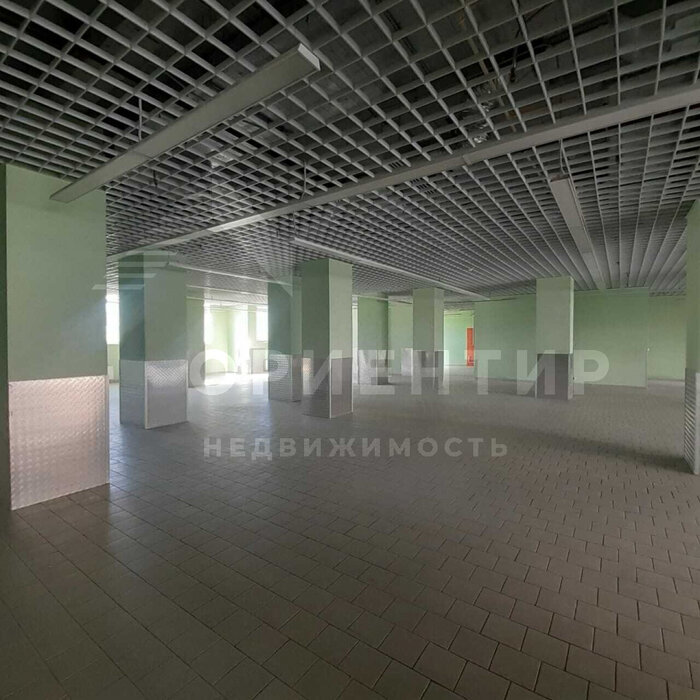 Екатеринбург, ул. Юмашева, 15 - фото торговой площади (4)