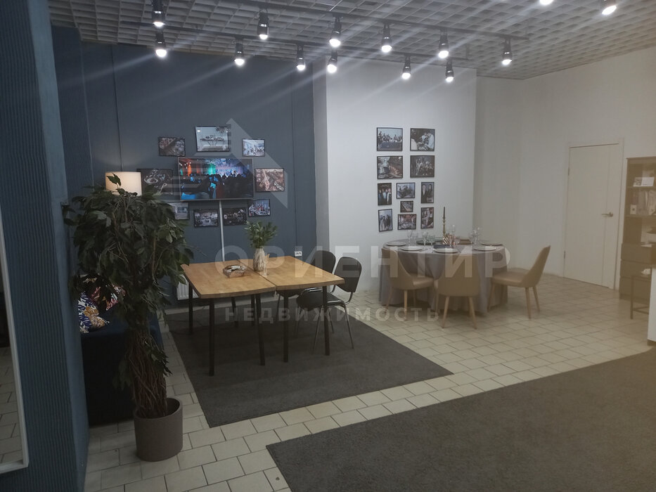 Екатеринбург, ул. Юмашева, 15 - фото торговой площади (5)
