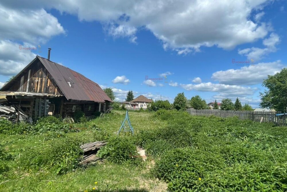 п. Каменка (г.о. Первоуральск), ул. Полевая, 17 (городской округ Первоуральск) - фото дома (3)