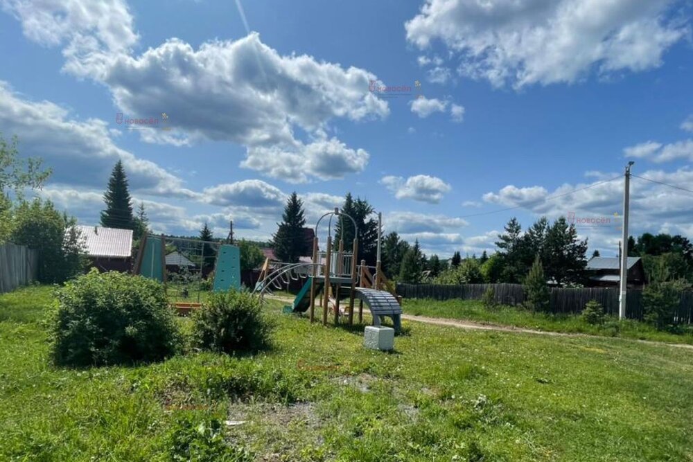 п. Каменка (г.о. Первоуральск), ул. Полевая, 17 (городской округ Первоуральск) - фото дома (7)