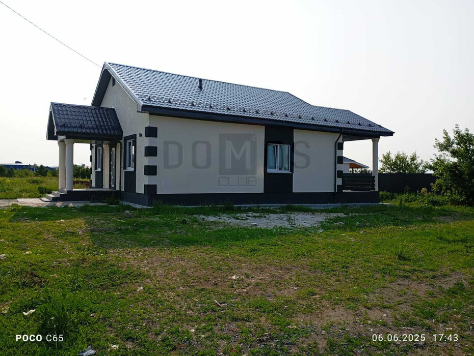 г. Арамиль, ул. Степной, 29 (городской округ Арамильский) - фото коттеджа (4)