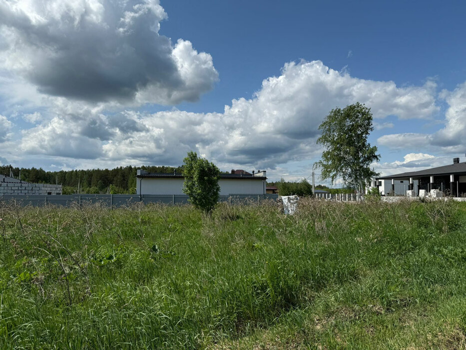 п. Кирпичный, ул. Никольская, 1 (городской округ Среднеуральск) - фото земельного участка (7)