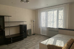 Екатеринбург, ул. Бакинских комиссаров, 64 (Уралмаш) - фото квартиры