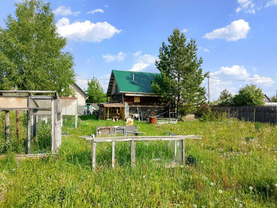 п. Хризолитовый, 50 Лет победы (городской округ Белоярский) - фото сада (1)