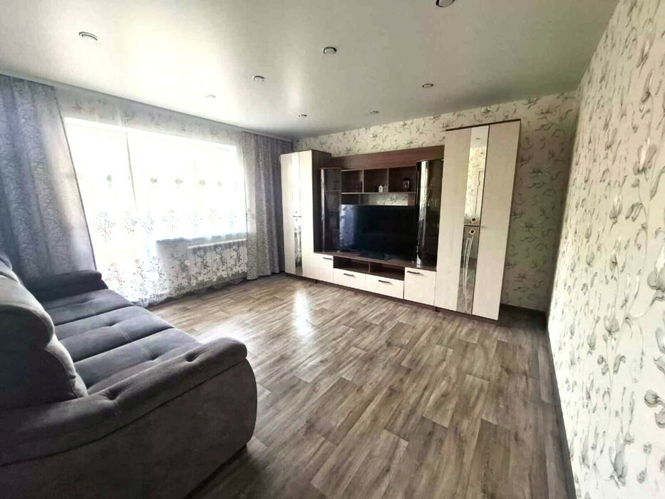 г. Михайловск, ул. Грязнова, 73 (Нижнесергинский район) - фото квартиры (3)