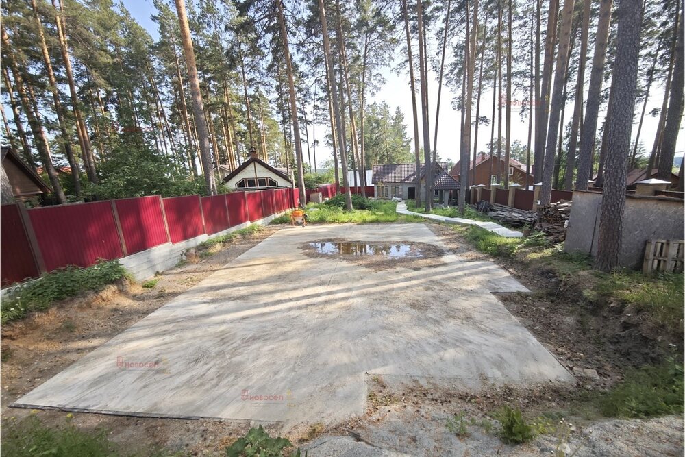 п. Верхняя Сысерть, ул. Малахитовая, 12 (городской округ Сысертский) - фото коттеджа (3)
