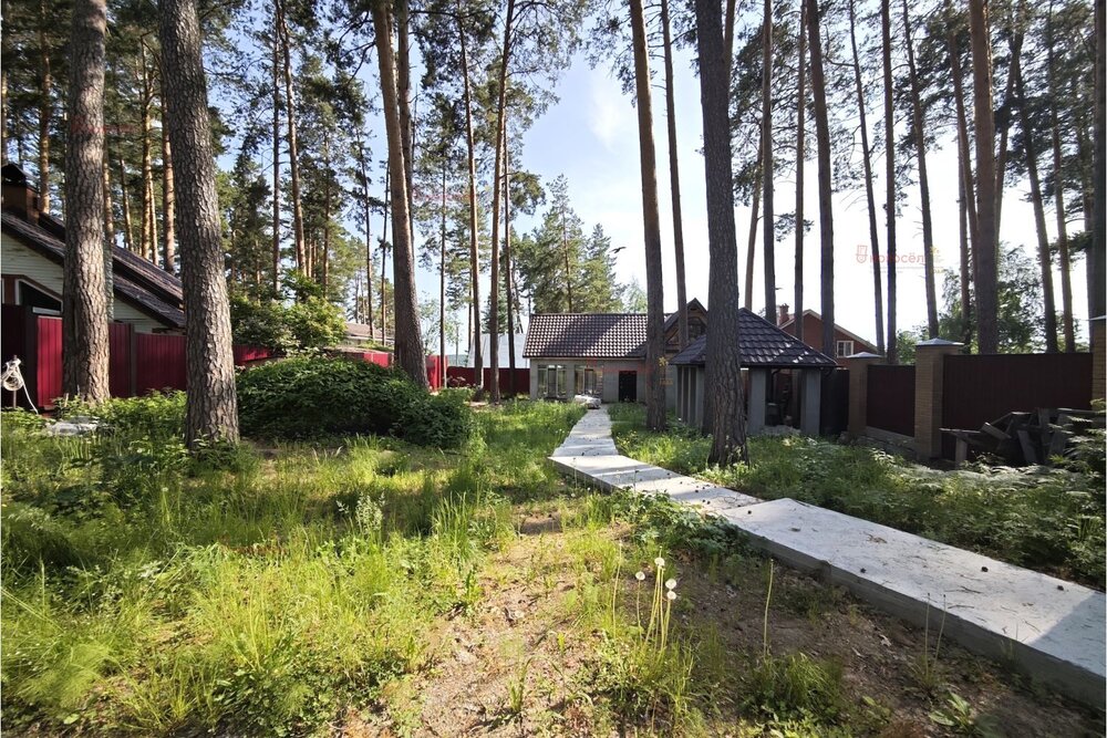 п. Верхняя Сысерть, ул. Малахитовая, 12 (городской округ Сысертский) - фото коттеджа (5)