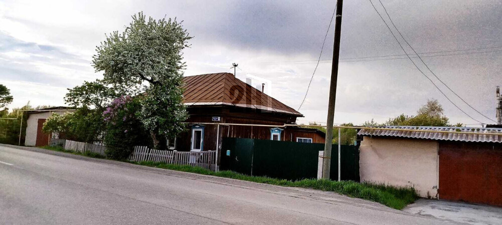 п. Большой Исток, ул. Трудовая, 1 (городской округ Сысертский) - фото дома (2)