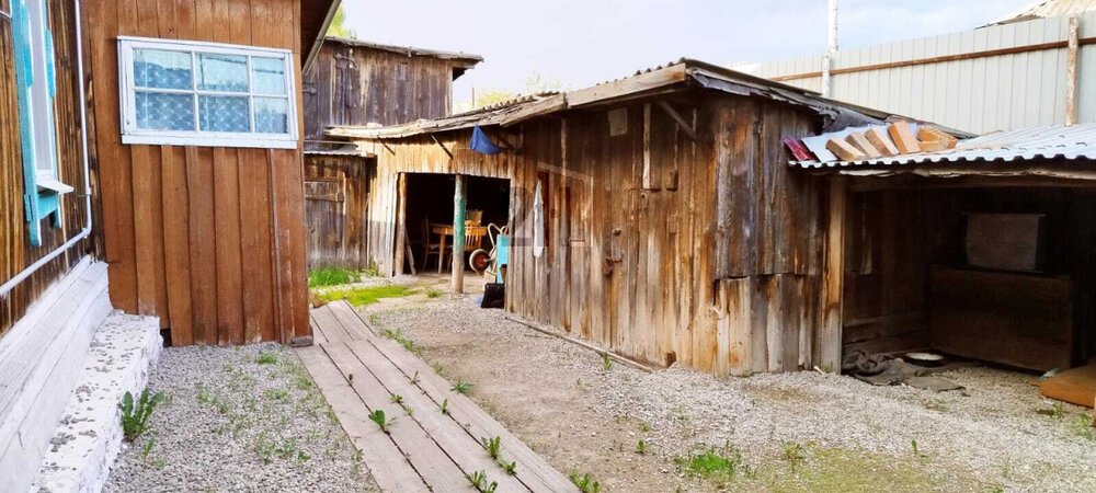 п. Большой Исток, ул. Трудовая, 1 (городской округ Сысертский) - фото дома (7)