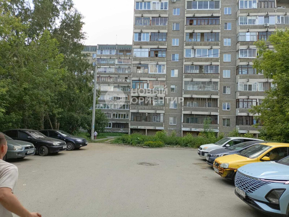 Екатеринбург, ул. Опалихинская, 15 (Заречный) - фото торговой площади (7)