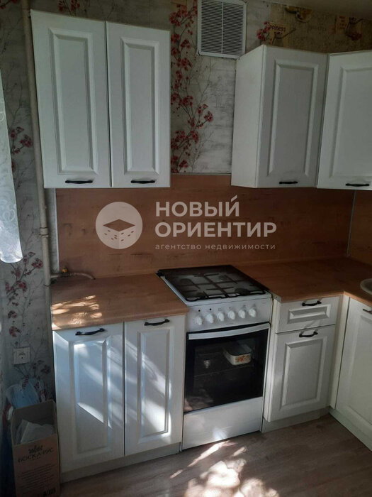 Екатеринбург, ул. Стрелочников, 6 (Вокзальный) - фото квартиры (2)