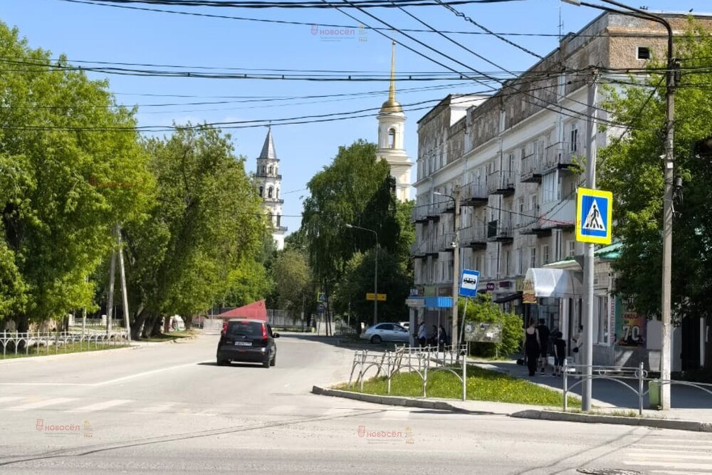 г. Невьянск, ул. Карла Маркса, 2 (городской округ Невьянский) - фото торговой площади (3)